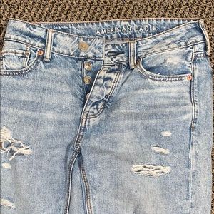 perfectly new american eagle mom jeans